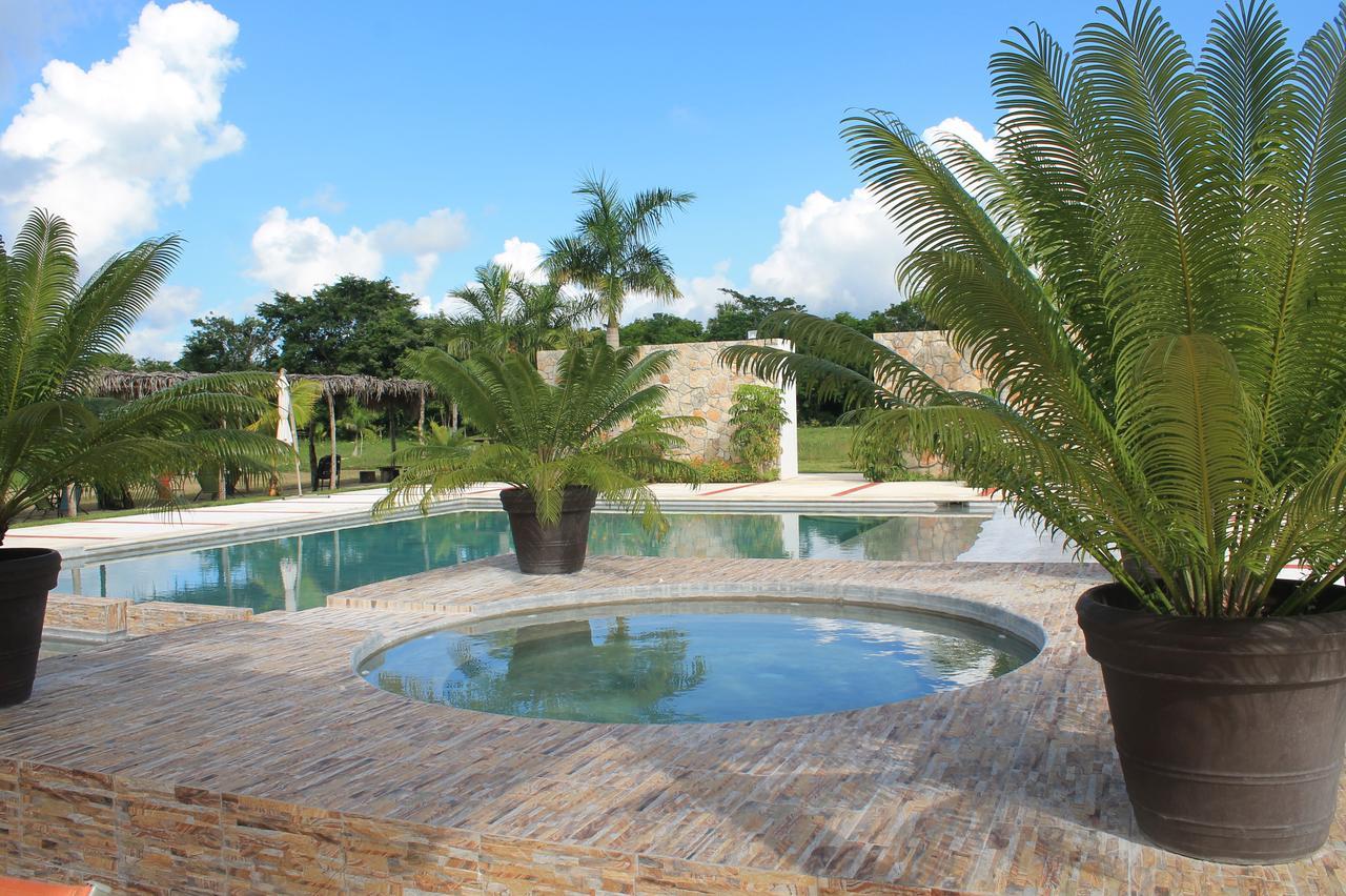 Real Primaveras Campestre Escárcega エクステリア 写真
