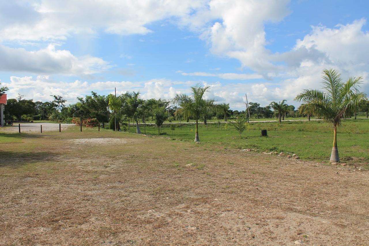 Real Primaveras Campestre Escárcega エクステリア 写真