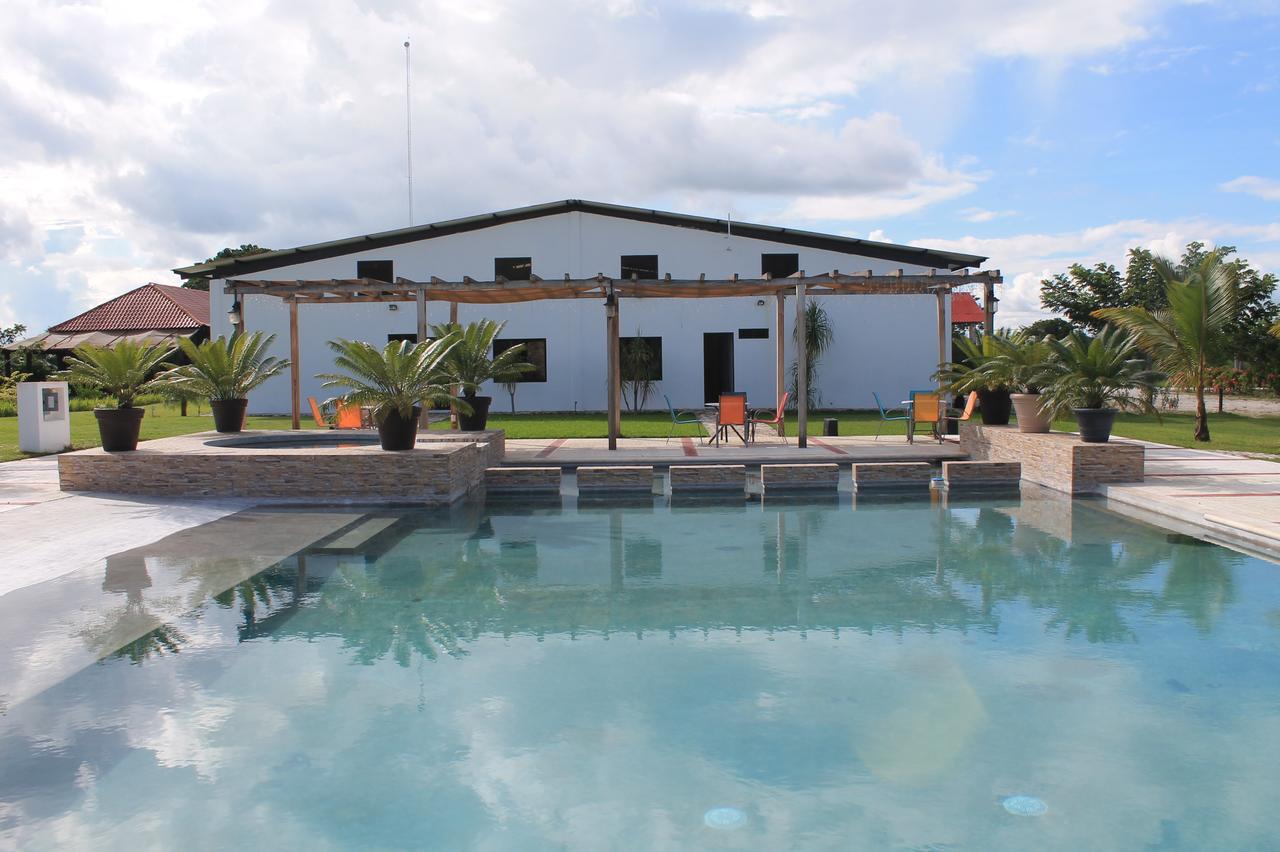 Real Primaveras Campestre Escárcega エクステリア 写真