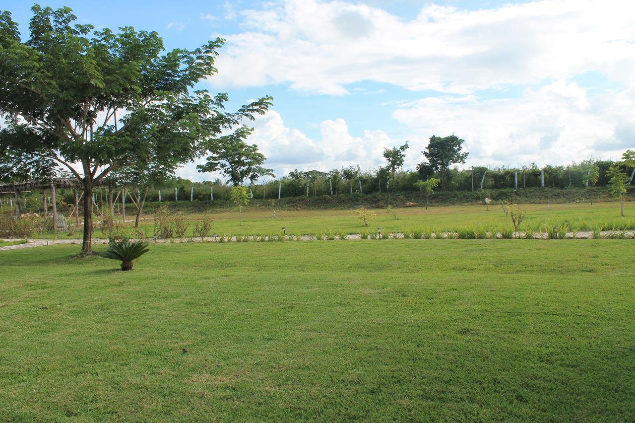 Real Primaveras Campestre Escárcega エクステリア 写真